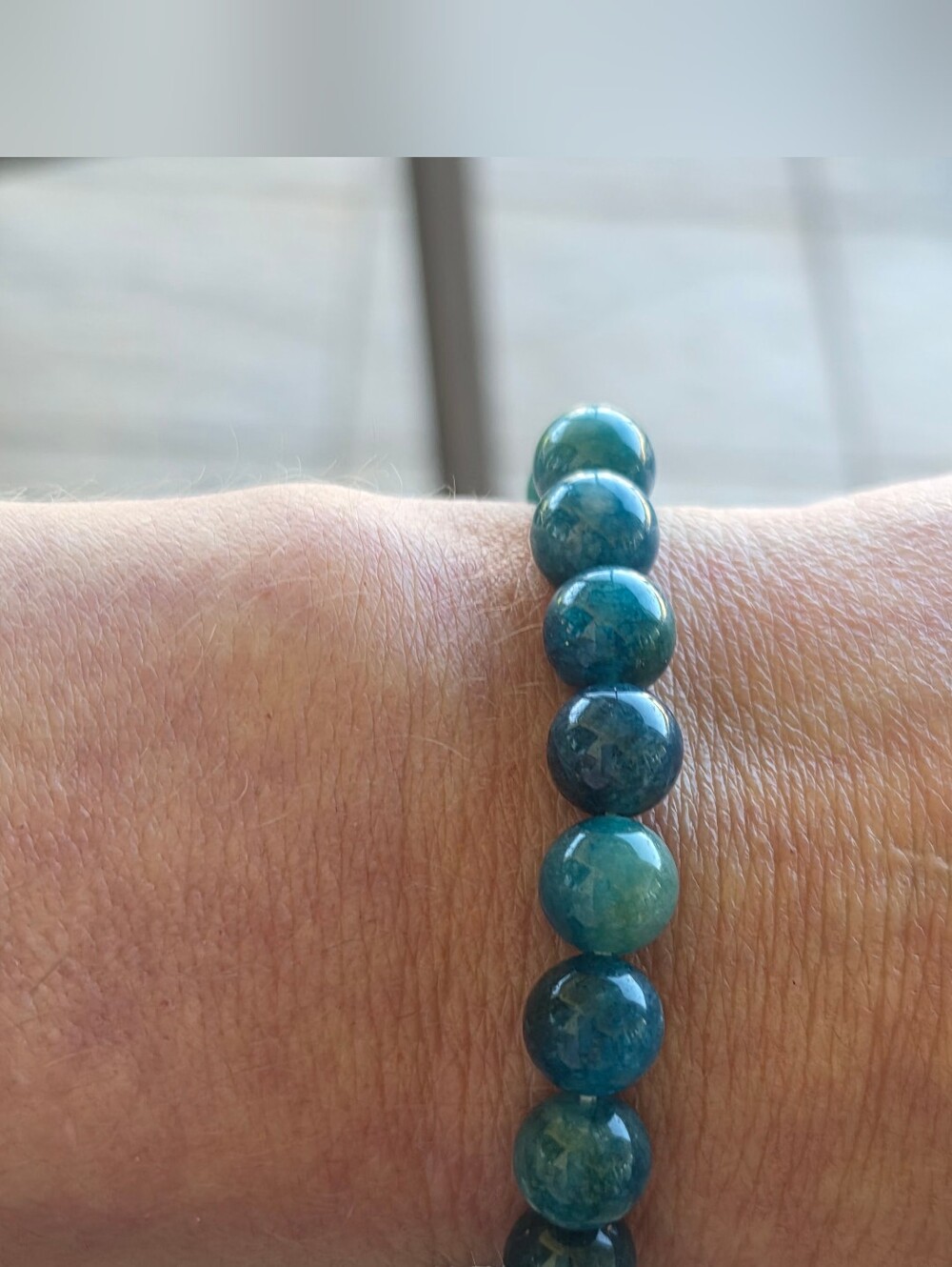 NWOT Genuine Blue Apatite Gemstone Beaded Stretch Bracelet. - Picture 4 of 6